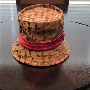 Ladies hat